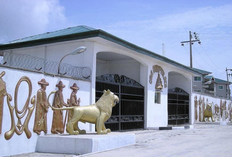 IGA IDUNGARAN — THE OBA'S PALACE